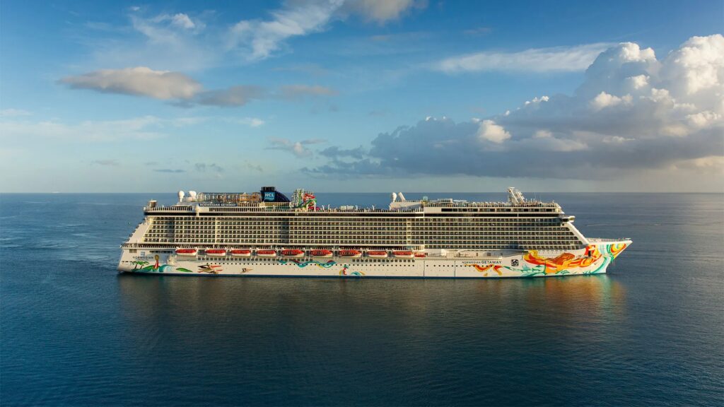 ncl-breakaway-aerial-at-sea